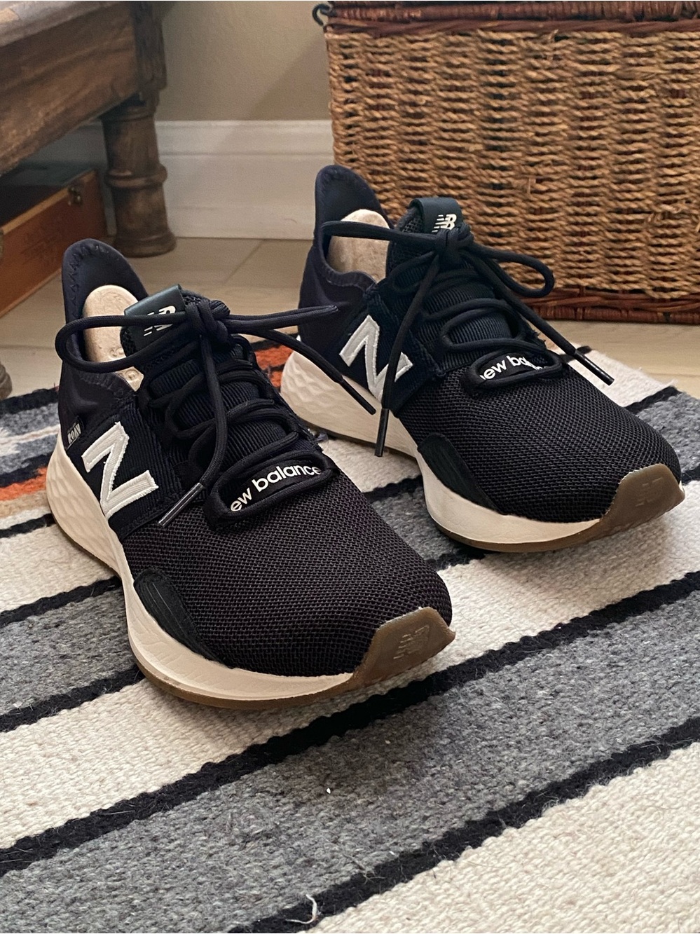Women’s Size 07 New Balance Fresh Foam ROAV Black and Cream Sneakers